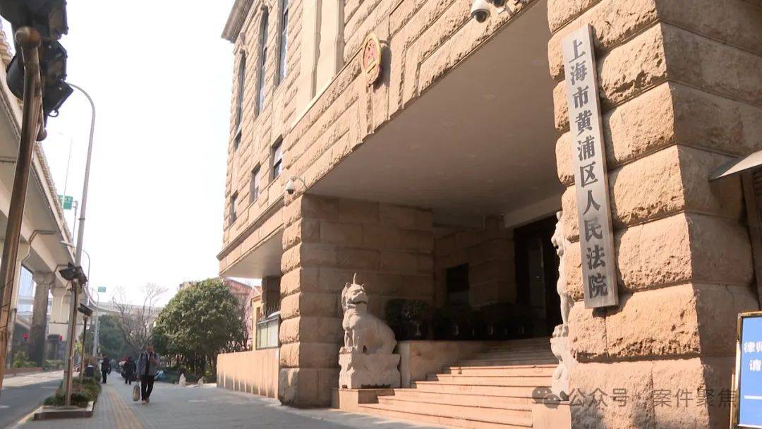 婚礼大屏幕上惊现他人不雅照<strong></p>
<p>降魔的粤语</strong>，现场600人播了近半分钟，新人起诉索赔！婚庆公司：司仪、调音都是外包的