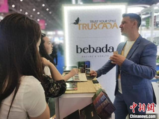 外企赴消博会：“我们仍视中国为重要市场”