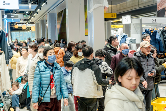 合肥绿地GX360全面开业,四大主力业态旗舰店同步启幕,打响2026“购在中国”暨新春消费季行动