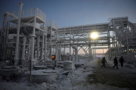 伊朗冲突成俄罗斯“战争机器”的利好,获益远不止石油